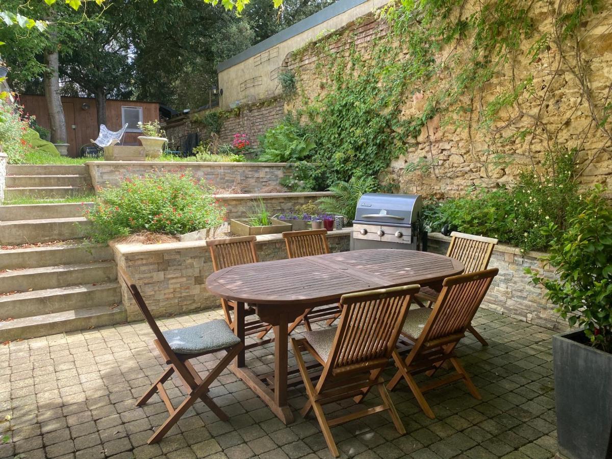 Hébergement de vacances Maison 8 Personnes Confort Centre Ville. Tramway Direct Circuit 24h Du Mans *