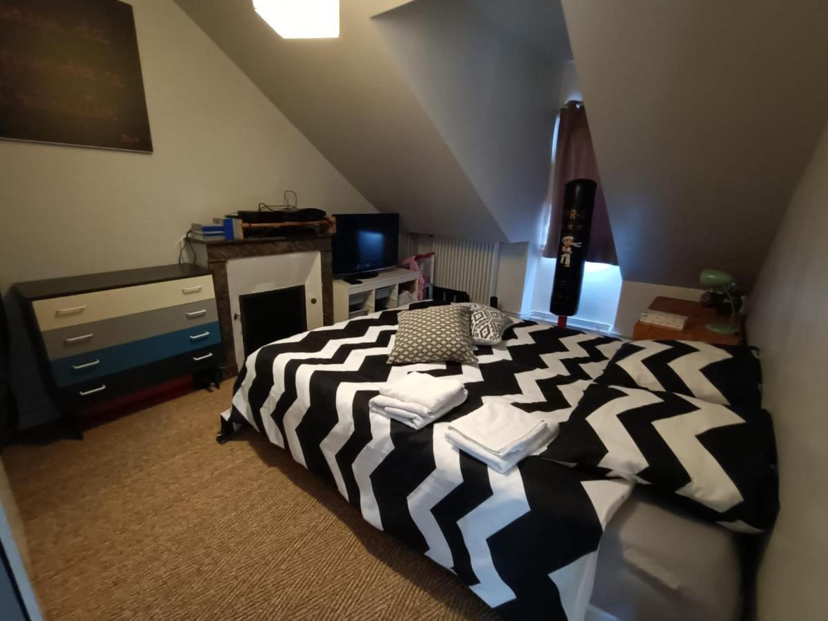 Hébergement de vacances Maison 8 Personnes Confort Centre Ville. Tramway Direct Circuit 24h Du Mans Le Mans