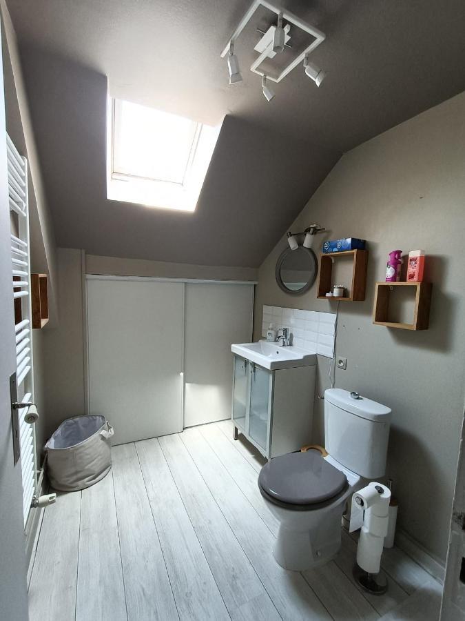 Hébergement de vacances Maison 8 Personnes Confort Centre Ville. Tramway Direct Circuit 24h Du Mans